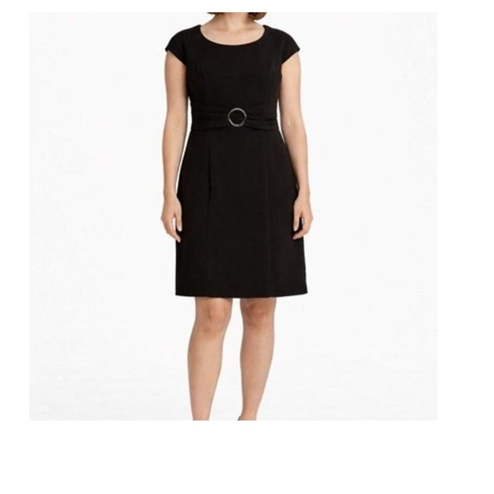 Jessica Howard Dress Womens Size 8 Black Cap Sleeve Lined Scoop Neck Zip Sheath